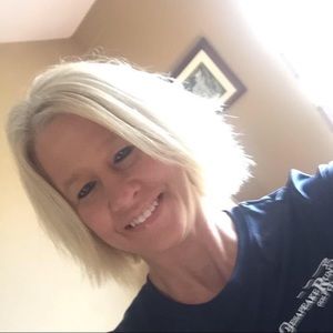 Meet your Posher, Angie